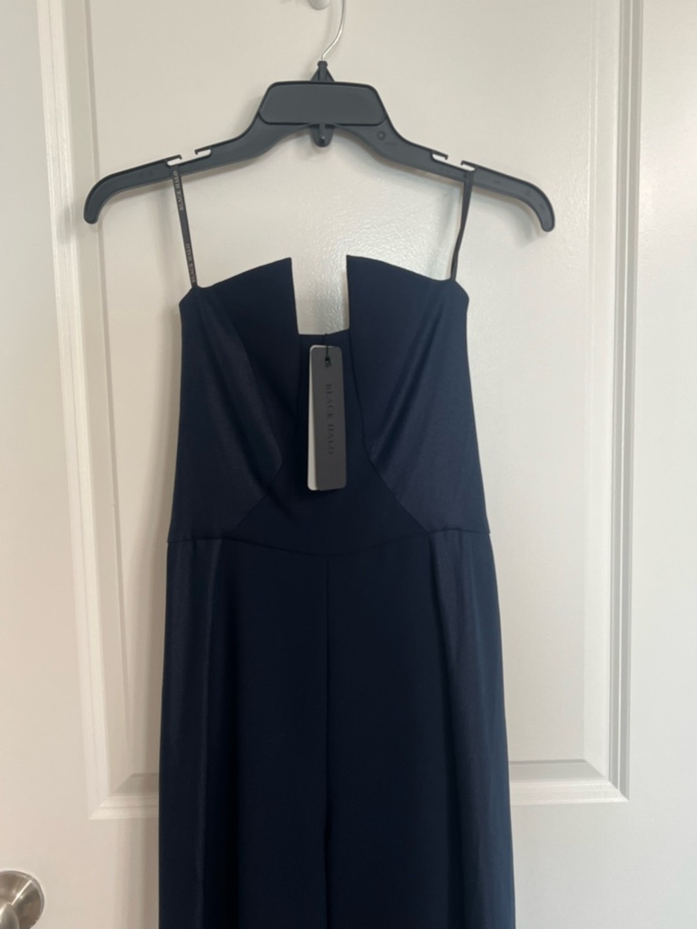 NWT Black Halo Lena Navy Strapless Jumpsuit Size 6 Altered Length - Picture 3 of 7